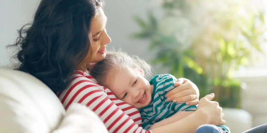 12 inspiring positive parenting quotes that will warm your heart
